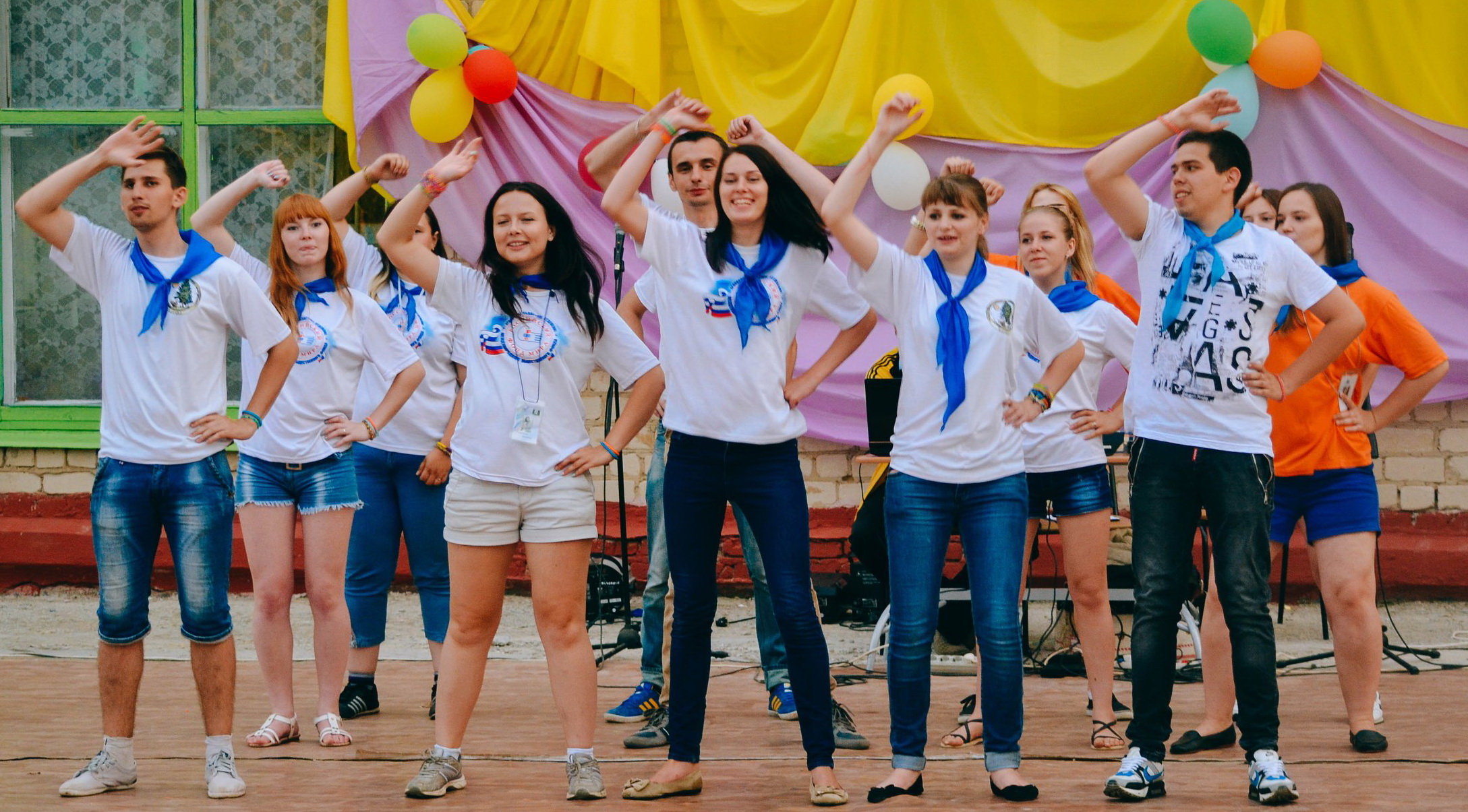 Любимые вожатские танцы