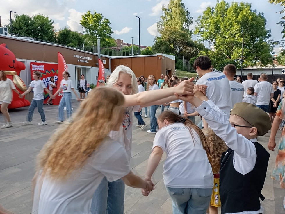 Игра - дело серьезное!)